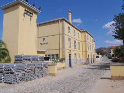 The Esta&ccedil;&atilde;o Ferrovi&aacute;ria.